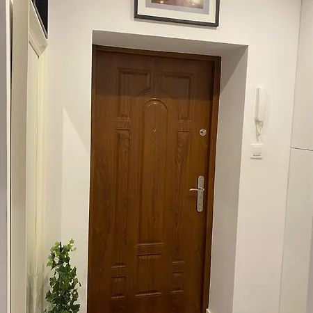 Lub Bursztynowy Z Parkingiem Stare