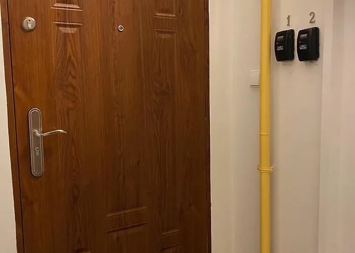 Lub Bursztynowy Z Parkingiem Stare