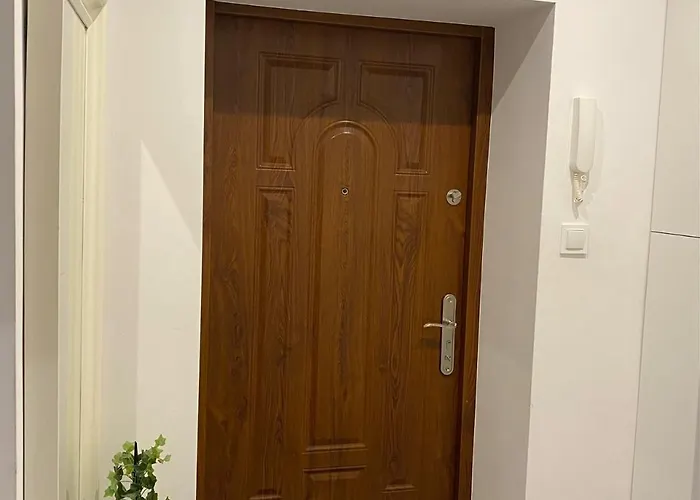 Lub Bursztynowy Z Parkingiem Stare